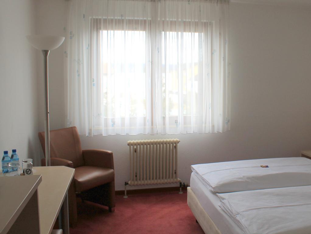 Hotel Am Bad Esslingen am Neckar Extérieur photo